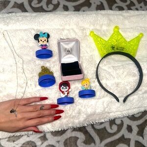 Disney accessories bundle